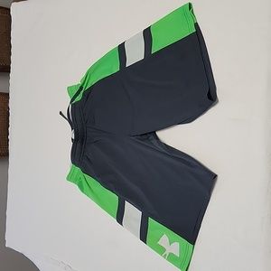 Boy's Under Armour Loose Fit Athletic Shorts, Black, Lime Green & White, Size L
